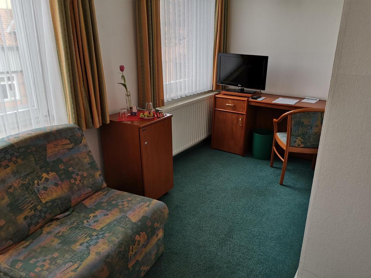 Garni-Hotel Alt Wernigeroeder Hof Wernigerode Dış mekan fotoğraf
